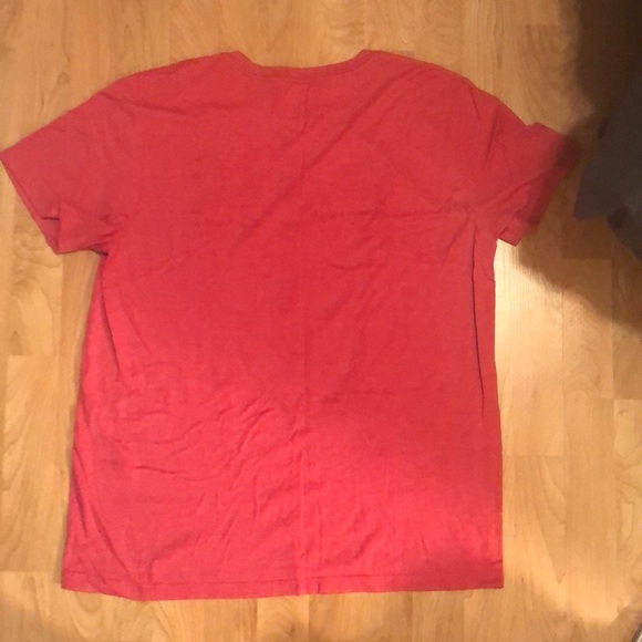 Red Chicago Bulls Tee - Picture 3 of 4